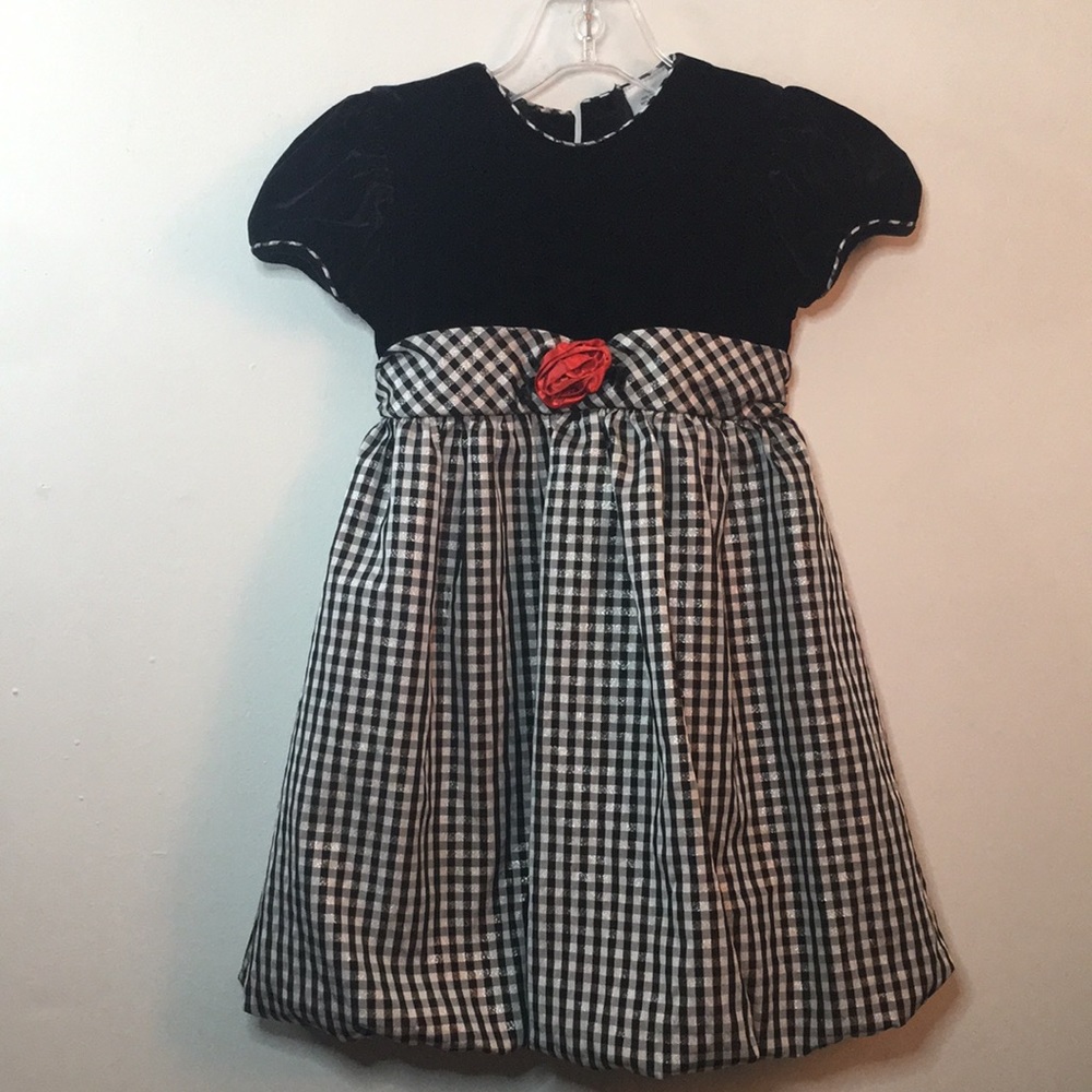 Youngland Black White and Silver Checkered Dress: Size 6